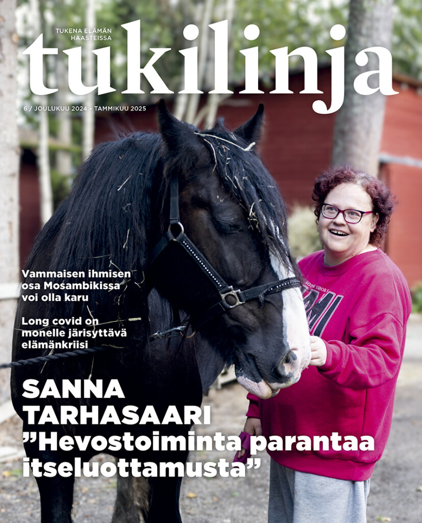 Tukilinja-lehden kansi. Kuvassa nainen on hevosen kanssa.